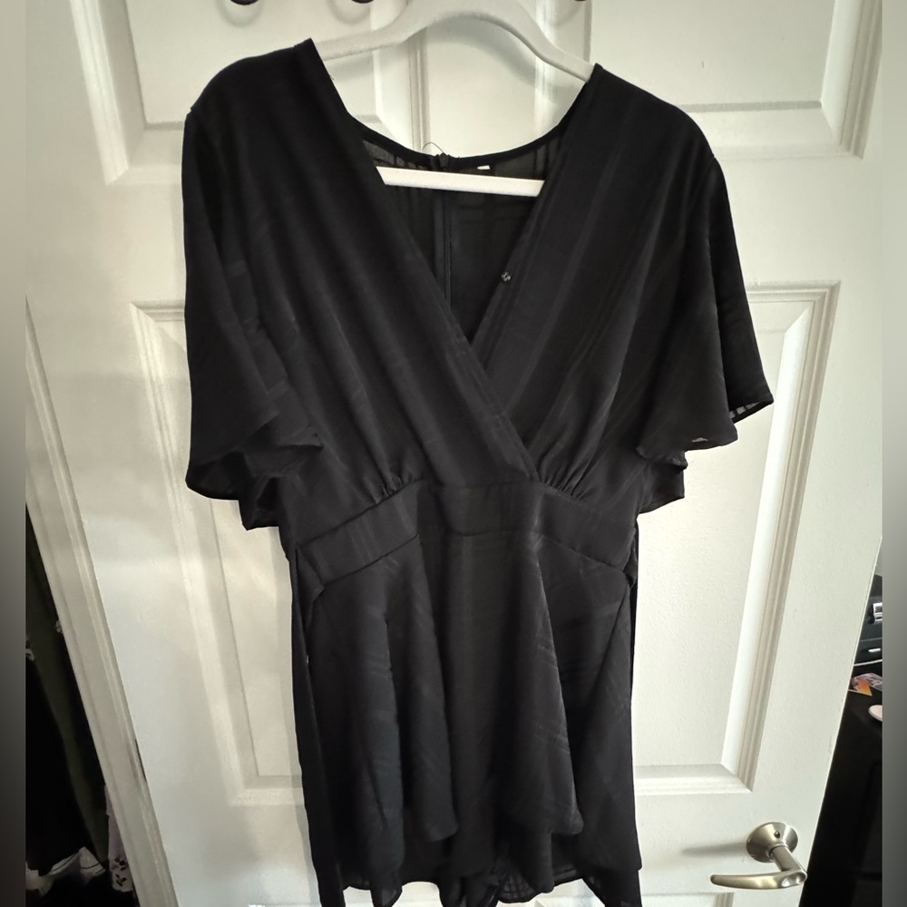 Amazon Women's Black Top